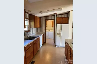 15 Mothers Way, Marshall, NC 28753 - Photo 16