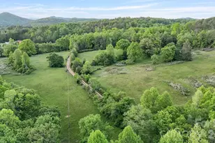 415 Reel Hollow Rd, Marion, NC 28752 - Photo 6