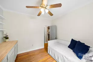 10112 Windtree Ln, Charlotte, NC 28215 - Photo 18