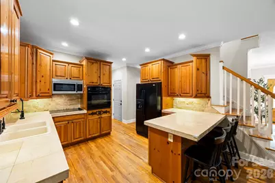 10112 Windtree Lane, Charlotte, NC 28215 - Photo 12