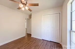 10530 Southern Oak Ct, Charlotte, NC 28214 - Photo 10