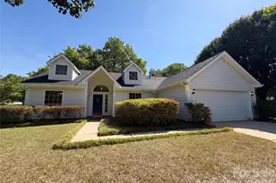 10530 Southern Oak Ct, Charlotte, NC 28214 - Photo 1