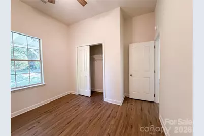10530 Southern Oak Court, Charlotte, NC 28214 - Photo 12