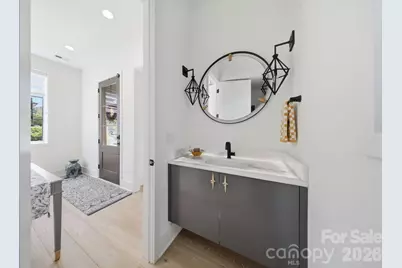 2840 Irby Drive, Charlotte, NC 28209 - Photo 16