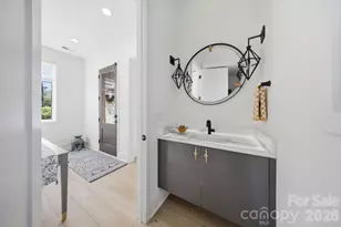 2840 Irby Dr, Charlotte, NC 28209 - Photo 16