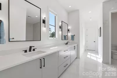 2840 Irby Drive, Charlotte, NC 28209 - Photo 20