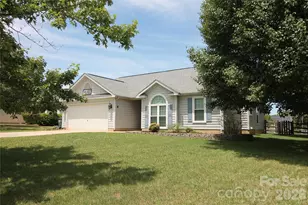 900 Milkwood Ln, Monroe, NC 28110 - Photo 2