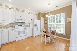 9510 Kestral Ridge Dr, Charlotte, NC 28269 - Photo 22
