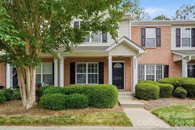 8031 Stoneham Court, Matthews, NC 28105 - Photo 1