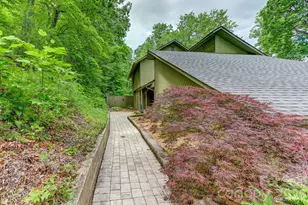 22 Robinhood Rd, Asheville, NC 28804 - Photo 28