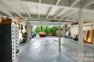 22 Robinhood Rd, Asheville, NC 28804 - Photo 26
