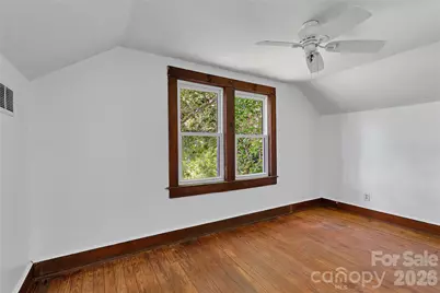 587 Old Hendersonville Highway, Brevard, NC 28712 - Photo 30