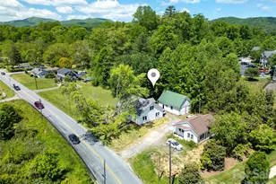 587 Old Hendersonville Hwy, Brevard, NC 28712 - Photo 4