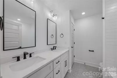 2812 Phillips Avenue, Charlotte, NC 28208 - Photo 24
