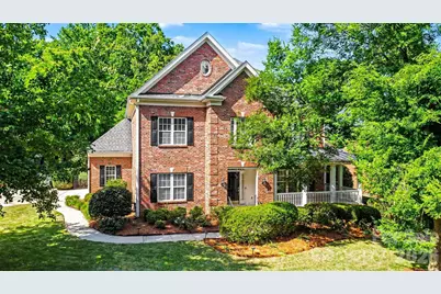 143 Melbourne Drive, Fort Mill, SC 29708 - Photo 2