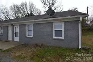 1009 Plymouth St, Gastonia, NC 28054 - Photo 1