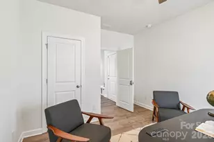 11912 Red Leaf Dr, Charlotte, NC 28215 - Photo 16