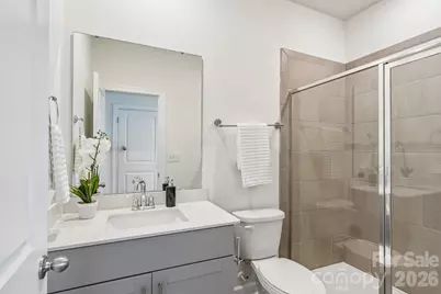 11912 Red Leaf Drive, Charlotte, NC 28215 - Photo 18