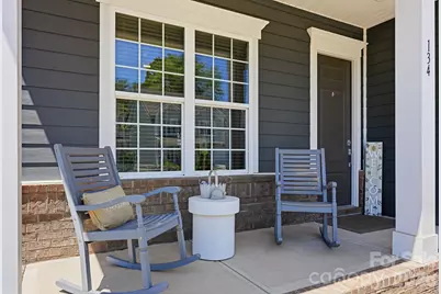 134 Winterberry Street, Mooresville, NC 28117 - Photo 4
