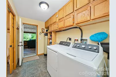 326 Ewart Wilson Road, Burnsville, NC 28714 - Photo 22