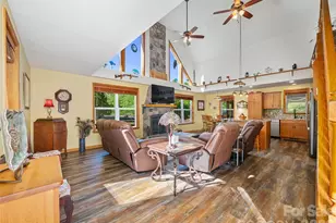326 Ewart Wilson Rd, Burnsville, NC 28714 - Photo 2