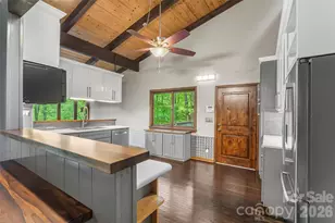 7820 Greenville Hwy, Brevard, NC 28712 - Photo 6
