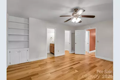 156 Deer Run, Hendersonville, NC 28739 - Photo 16