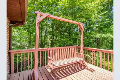 156 Deer Run, Hendersonville, NC 28739 - Photo 12