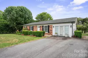 1329 Landsdowne Dr, Conover, NC 28613 - Photo 2