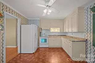 1329 Landsdowne Dr, Conover, NC 28613 - Photo 12