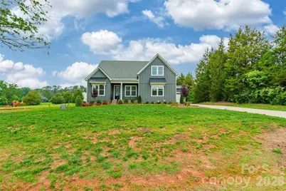 310 Triple Ponds Court, Clover, SC 29710 - Photo 2