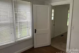 162 Phillips Ln, Spruce Pine, NC 28777 - Photo 12
