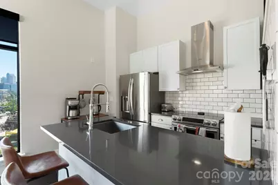 115 E Park Avenue, Charlotte, NC 28203 - Photo 14