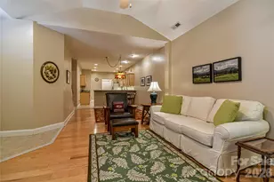 11 Outlook Cir, Swannanoa, NC 28778 - Photo 6