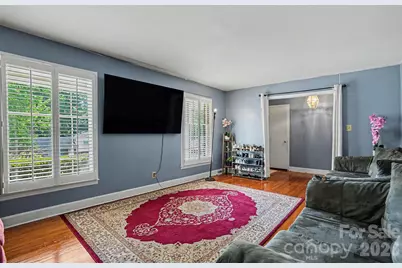 6300 Idlebrook Drive, Charlotte, NC 28212 - Photo 14