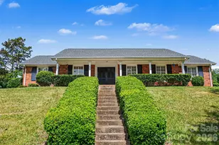 6300 Idlebrook Dr, Charlotte, NC 28212 - Photo 2