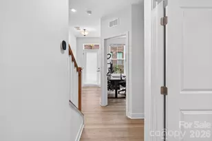6019 Fonsac Ln, Charlotte, NC 28217 - Photo 20