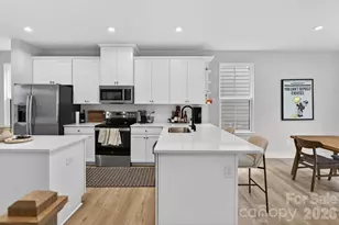6019 Fonsac Ln, Charlotte, NC 28217 - Photo 4