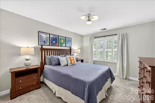 10216 Hollybrook Dr, Charlotte, NC 28277 - Photo 36