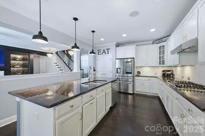 1825 Laveta Road, Charlotte, NC 28269 - Photo 14