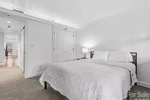 37 Hiawassee St, Asheville, NC 28801 - Photo 20