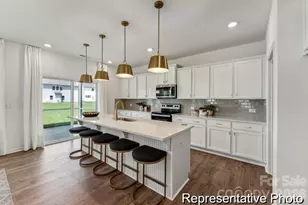 113 Pembroke Wy, Albemarle, NC 28001 - Photo 2