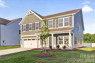 113 Pembroke Wy, Albemarle, NC 28001 - Photo 2