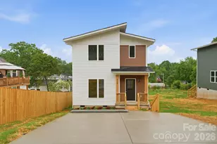 228 Summit Ave, Albemarle, NC 28001 - Photo 1