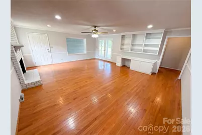 2077 Strafford Drive, Lancaster, SC 29720 - Photo 4
