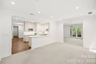922 Cherokee Rd, Charlotte, NC 28207 - Photo 8