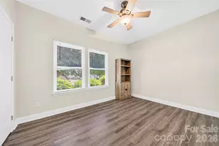 140 Gabriel Dr, Mooresville, NC 28115 - Photo 26