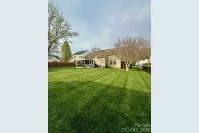 140 Gabriel Drive, Mooresville, NC 28115 - Photo 2