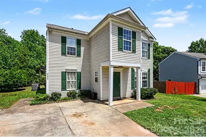 9306 Tiger Lily Lane, Charlotte, NC 28215 - Photo 2
