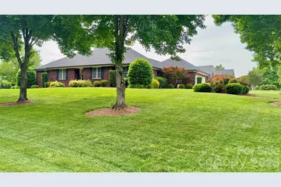 9903 Madres Court, Concord, NC 28027 - Photo 2